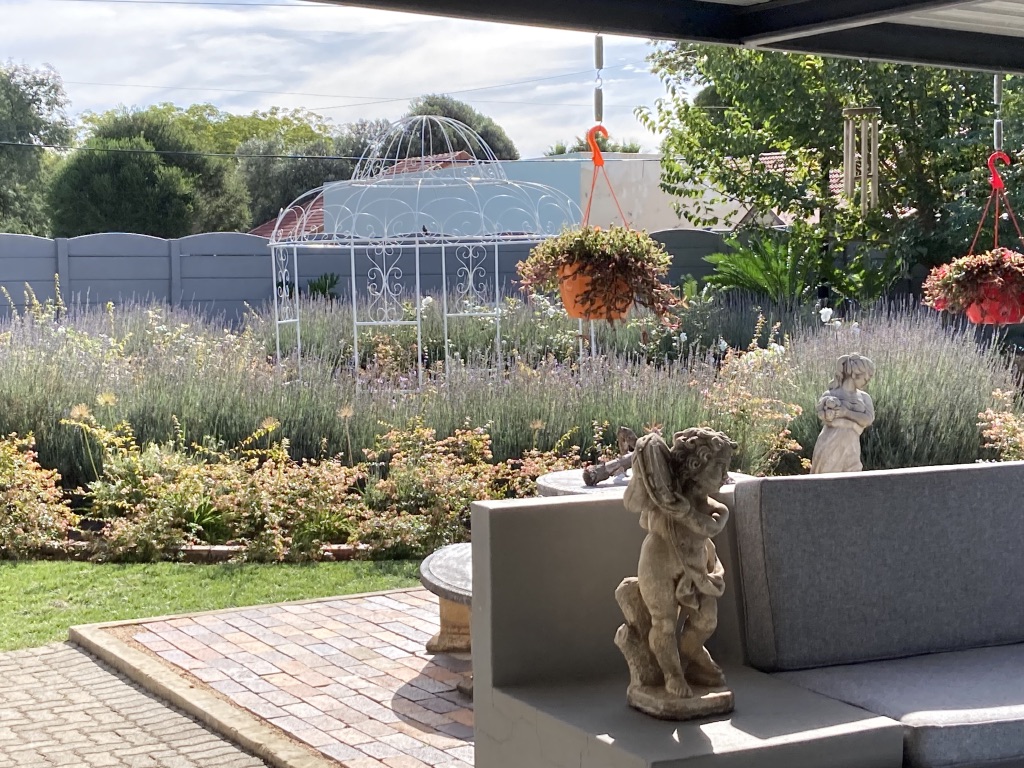 Gemstone Wellness gardens